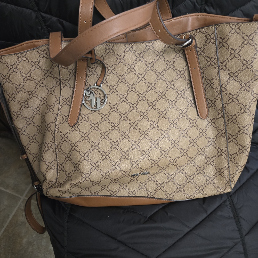Nine West Tan and Brown Patterned Bag - Picture 2 of 9